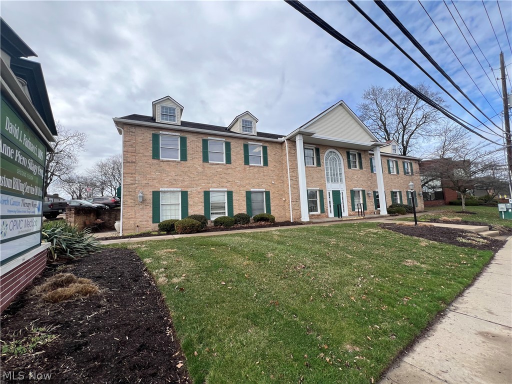 1225 S Main Street North Canton OH 44720
