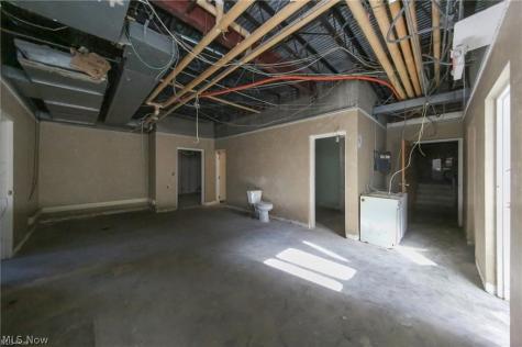 27059 Center Ridge Road Westlake OH 44145