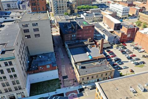 24 N Phelps Street Youngstown OH 44503