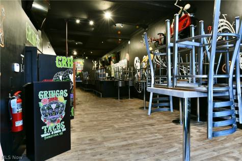 24 N Phelps Street Youngstown OH 44503