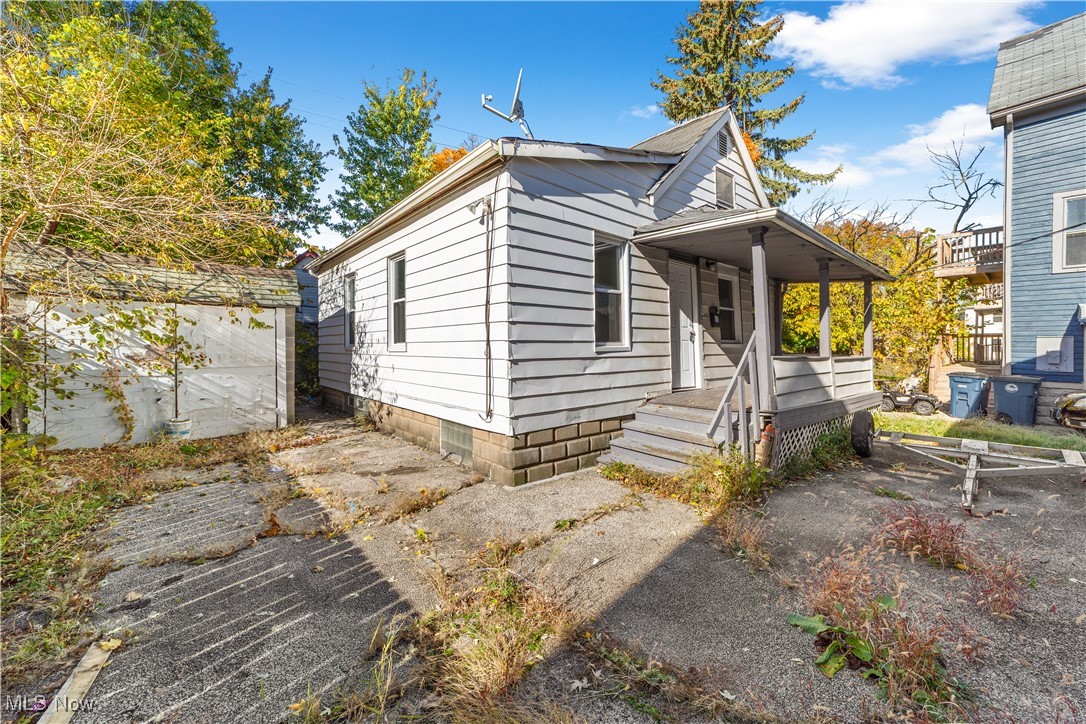 4412 E 156th Street Cleveland OH 44128