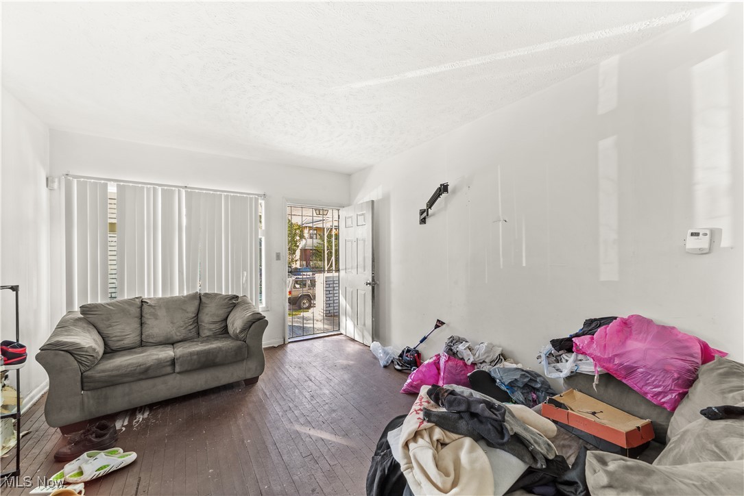 4412 E 156th Street Cleveland OH 44128