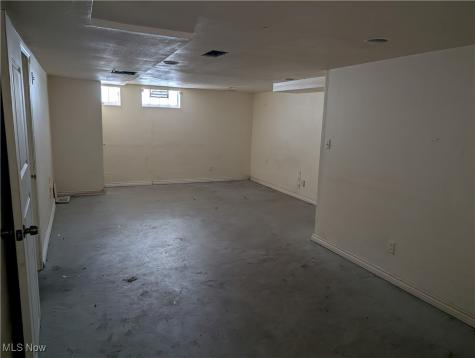 4412 E 156th Street Cleveland OH 44128