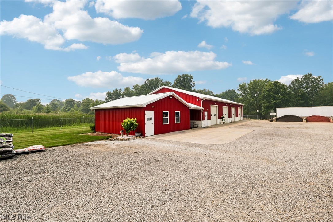 3220 Mccartney Road Youngstown OH 44505