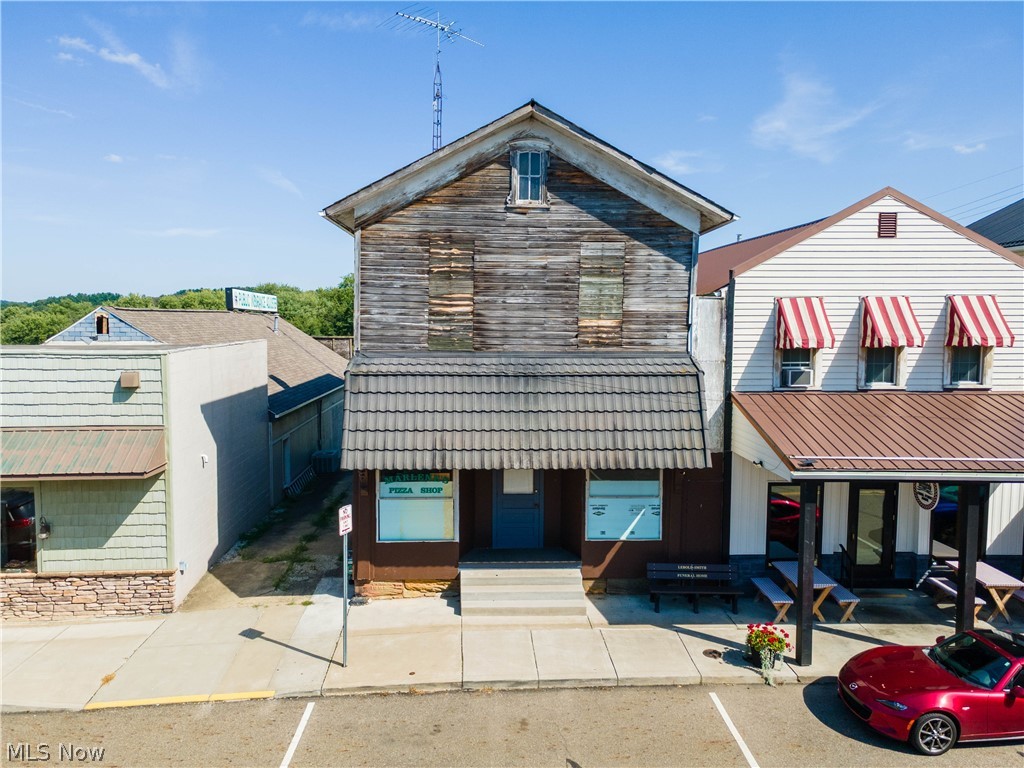 149 SE Canal Street Bolivar OH 44612