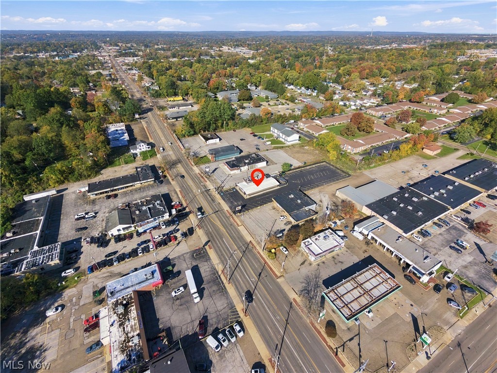 1305 E Tallmadge Avenue Akron OH 44310