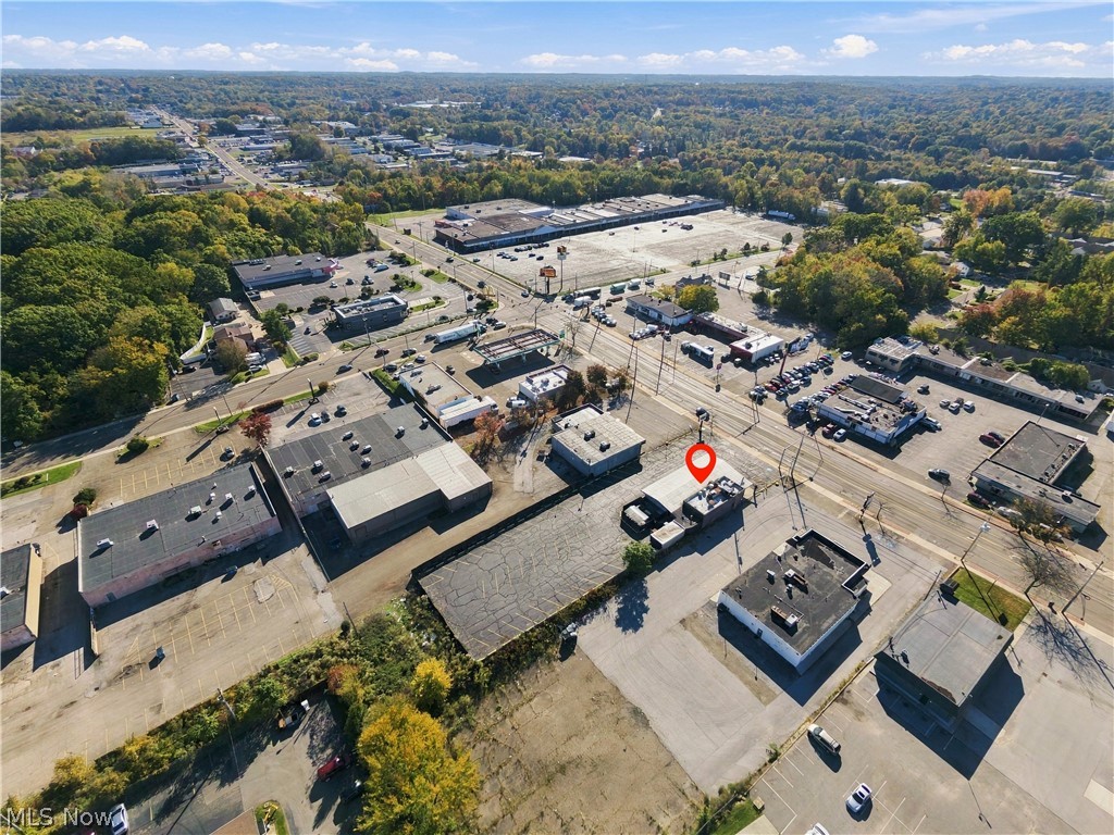 1305 E Tallmadge Avenue Akron OH 44310