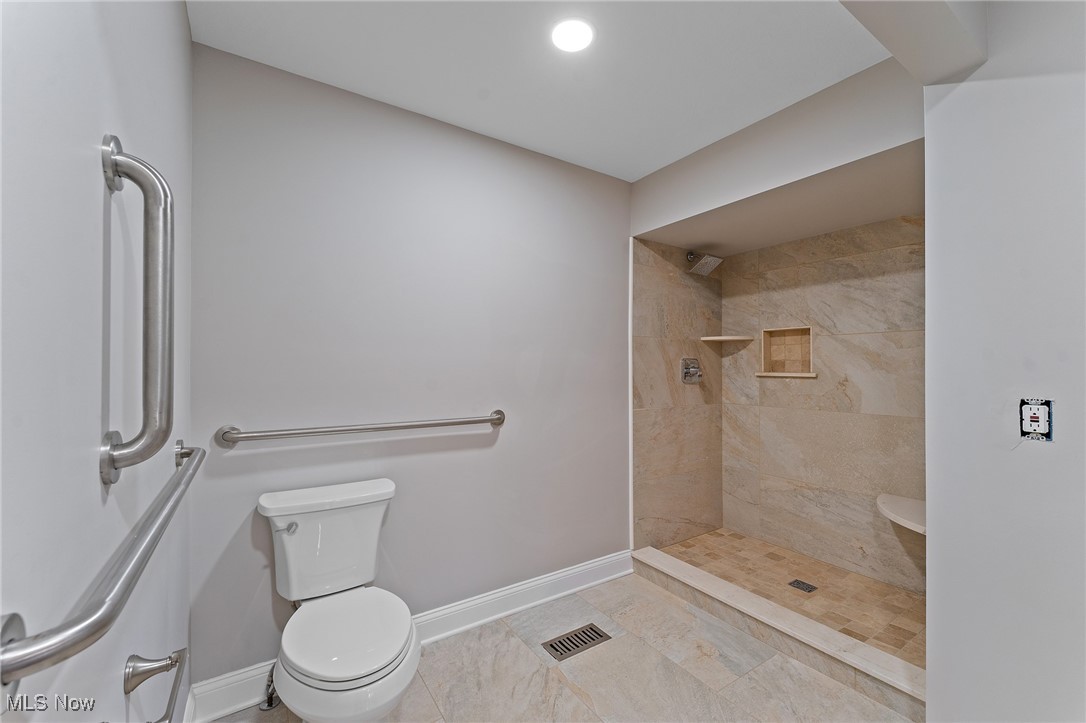 784 Mcclurg Road Boardman OH 44512