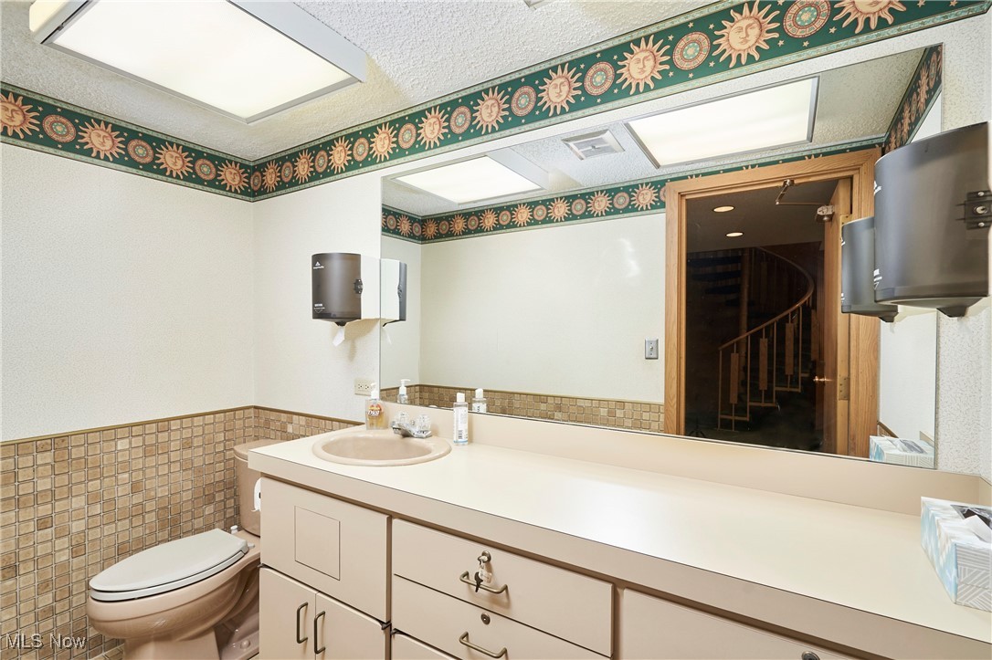 3500 W Market Street Fairlawn OH 44333