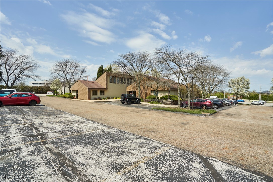 3500 W Market Street Fairlawn OH 44333