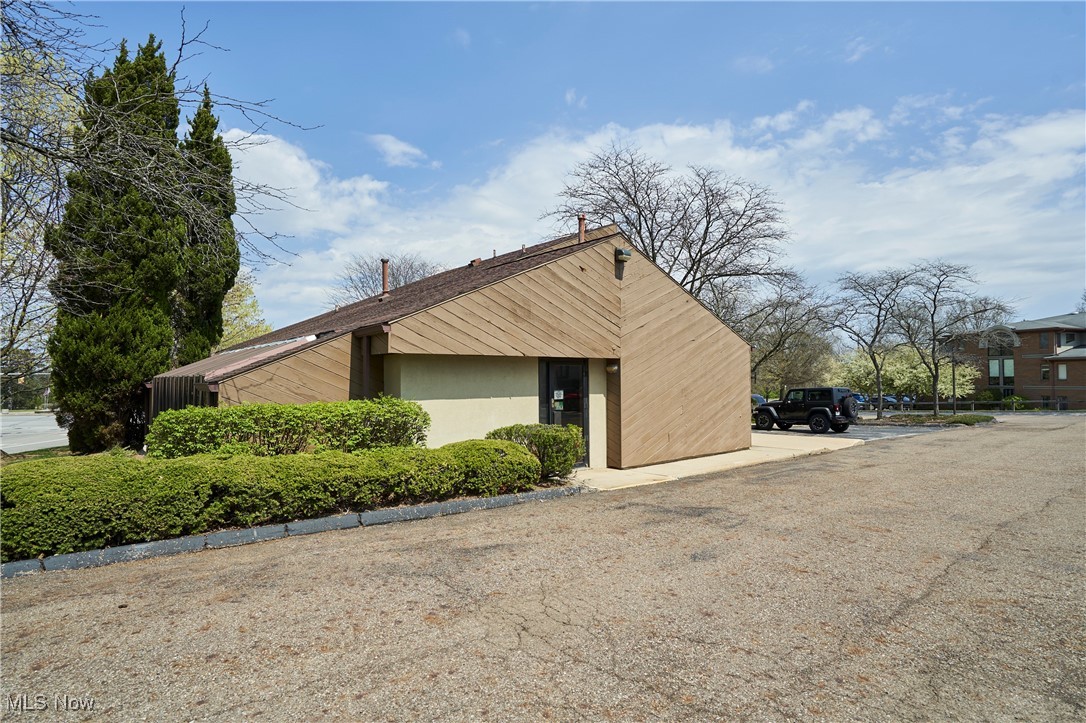 3500 W Market Street Fairlawn OH 44333