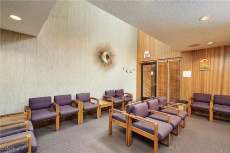 3500 W Market Street Fairlawn OH 44333