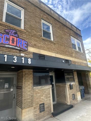 1318 Warrensville Center Road Cleveland Heights OH 44121