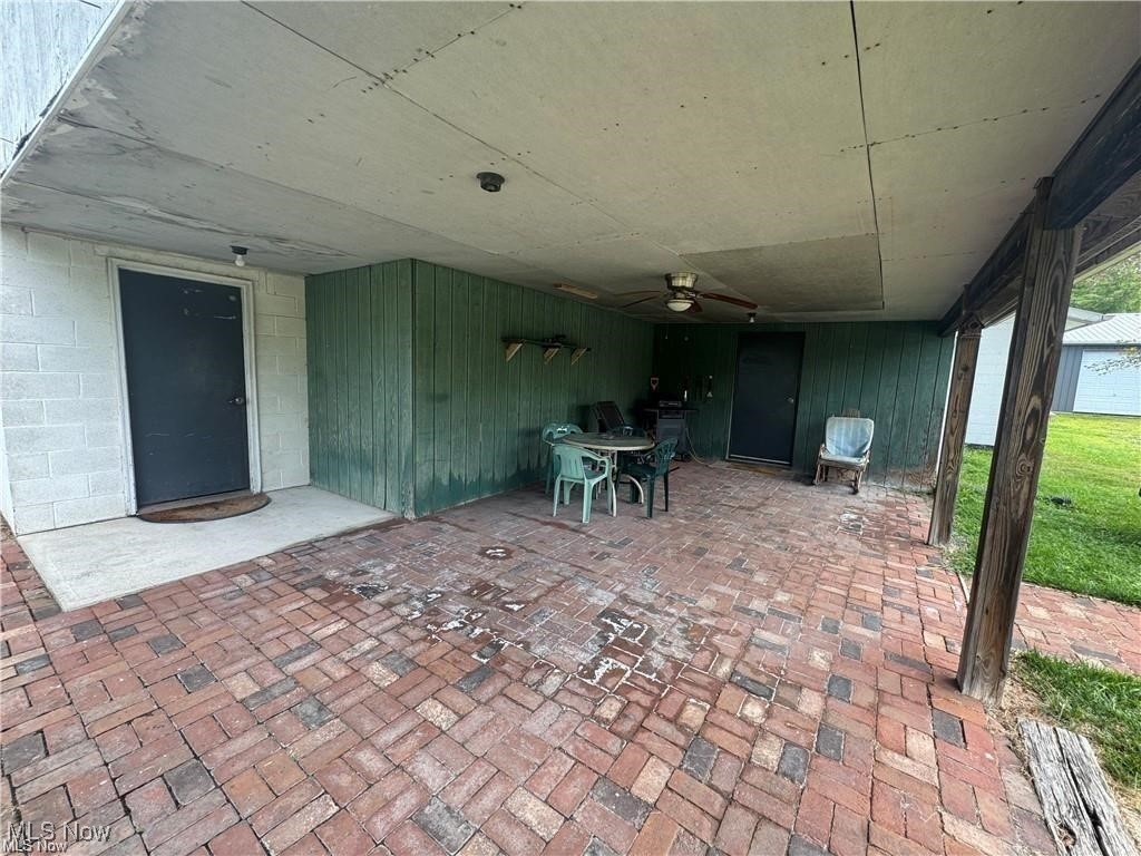 3043 Niles Road SE Warren OH 44484