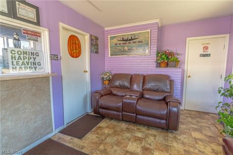 5235 Market Street Youngstown OH 44512