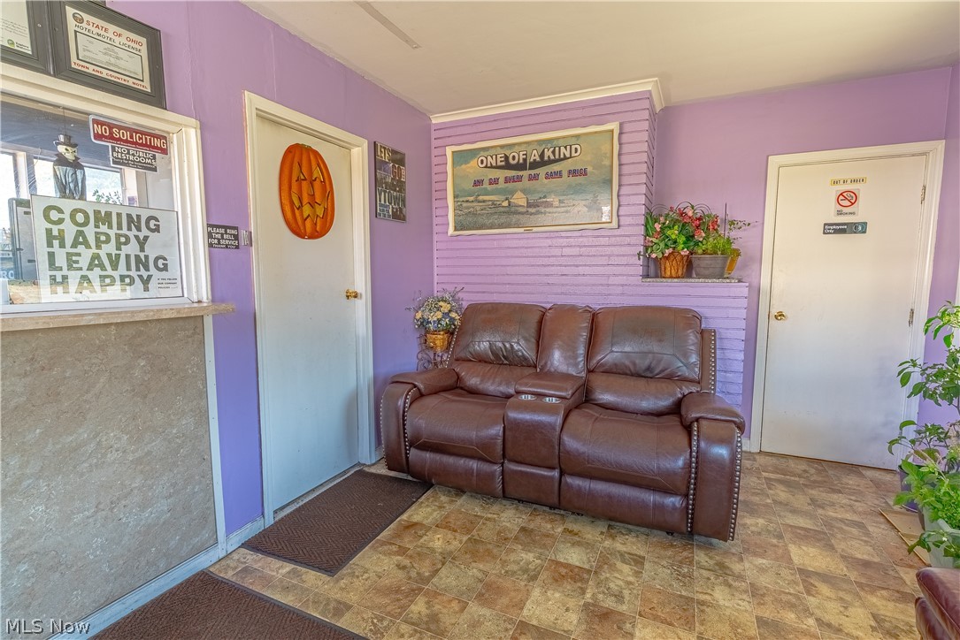 5235 Market Street Youngstown OH 44512
