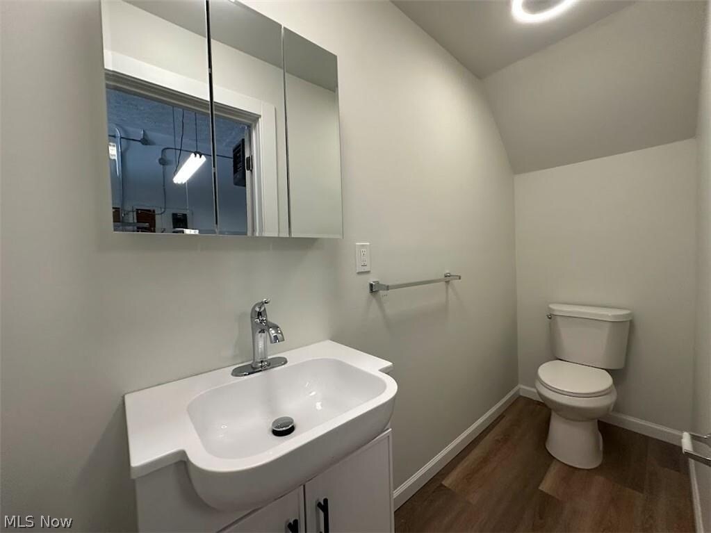 560 E 200th Street Euclid OH 44119