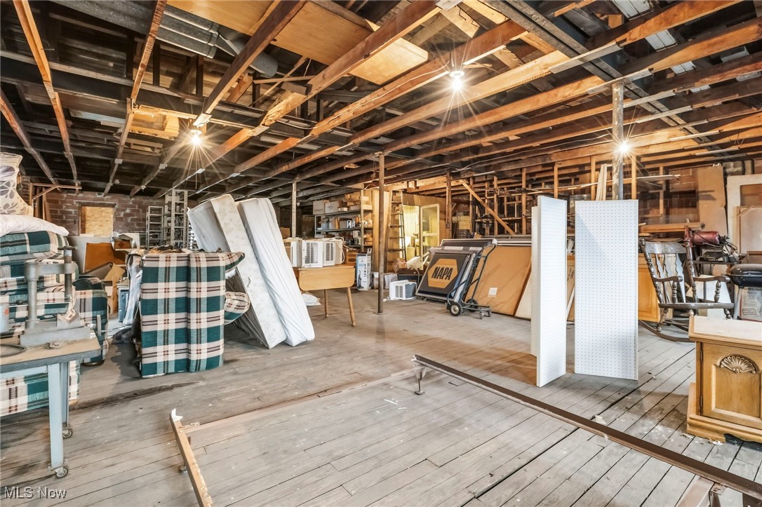 70 Park Avenue SE Carrollton OH 44615