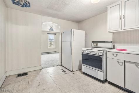 70 Park Avenue SE Carrollton OH 44615