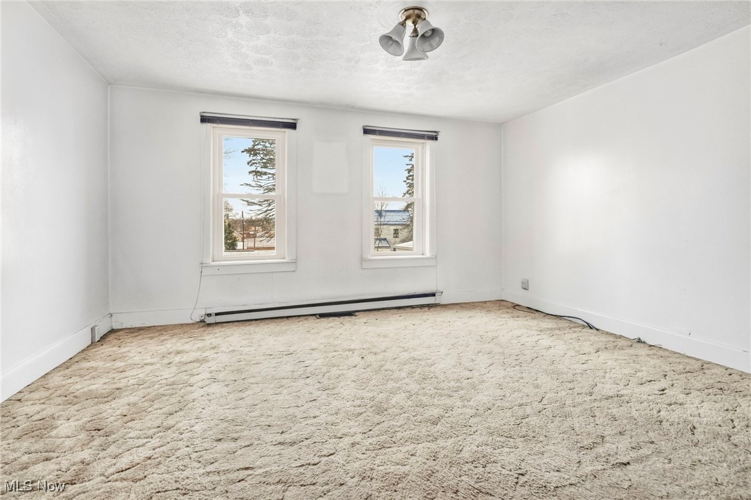 70 Park Avenue SE Carrollton OH 44615