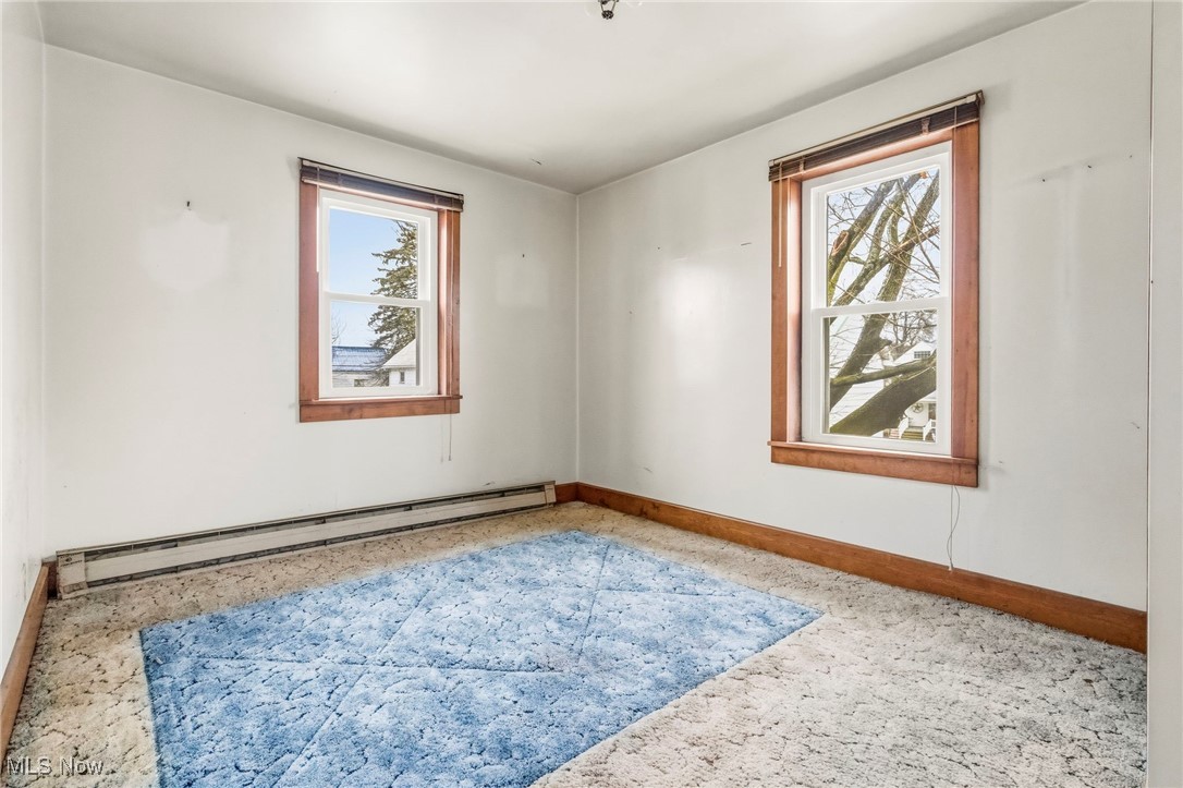 70 Park Avenue SE Carrollton OH 44615