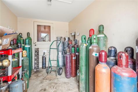 70 Park Avenue SE Carrollton OH 44615