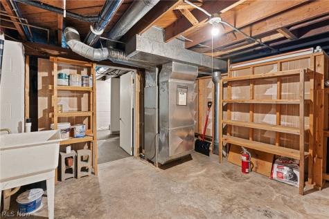 5363 Oberlin Avenue Lorain OH 44053