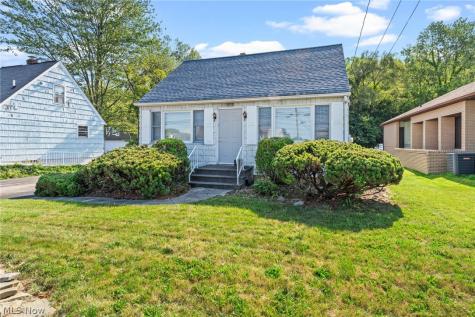 5363 Oberlin Avenue Lorain OH 44053