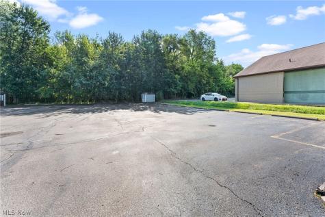 5363 Oberlin Avenue Lorain OH 44053