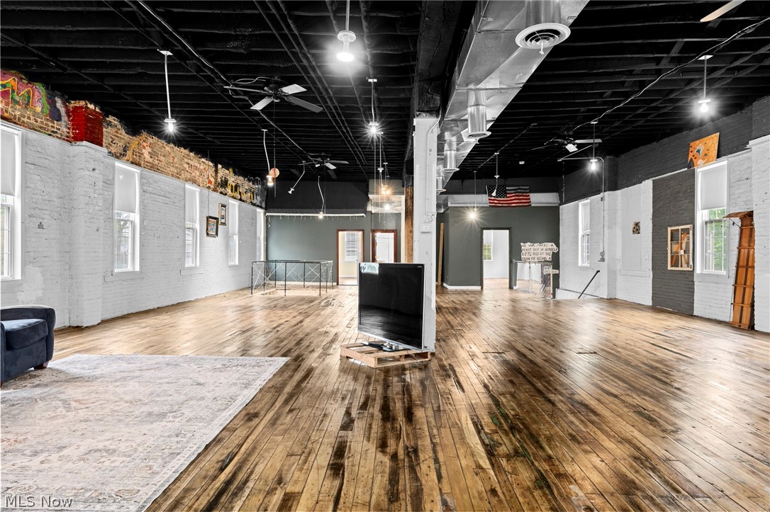 241 Myrtle Street Ravenna OH 44266