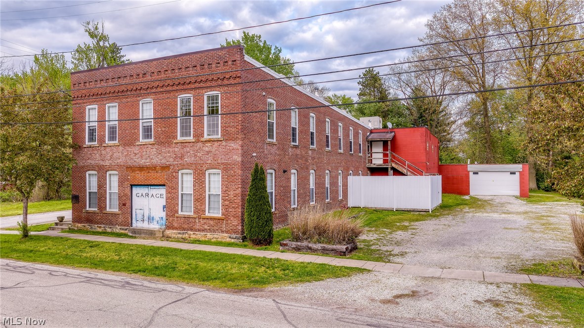 241 Myrtle Street Ravenna OH 44266