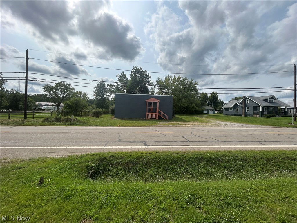 4325 Roseville Road Zanesville OH 43701