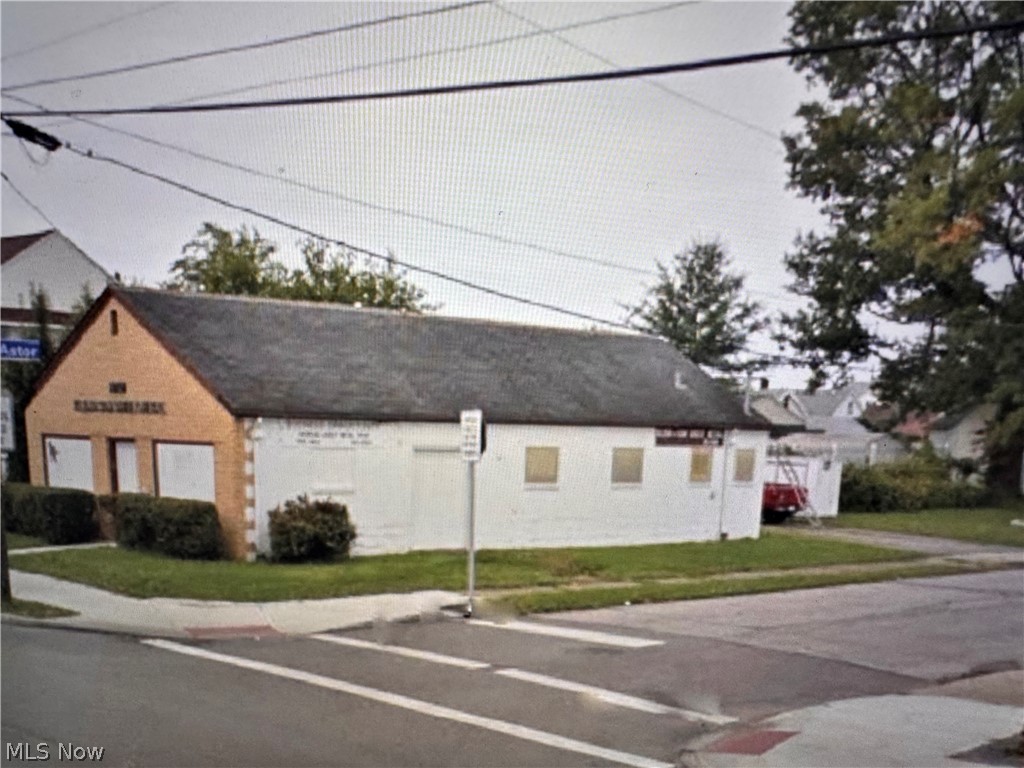 4712 W 130th Street Cleveland OH 44135