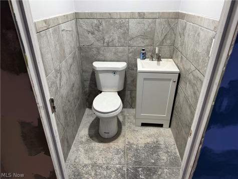 4712 W 130th Street Cleveland OH 44135