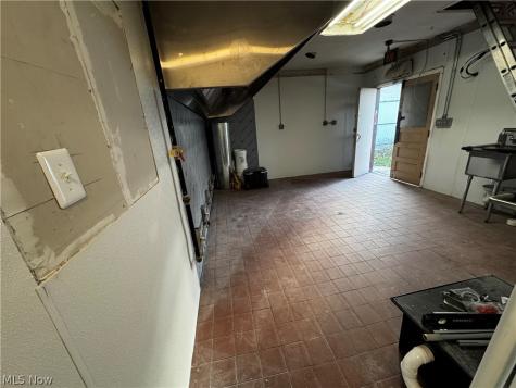 4712 W 130th Street Cleveland OH 44135