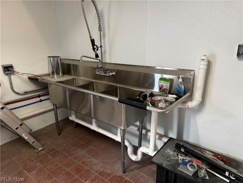 4712 W 130th Street Cleveland OH 44135