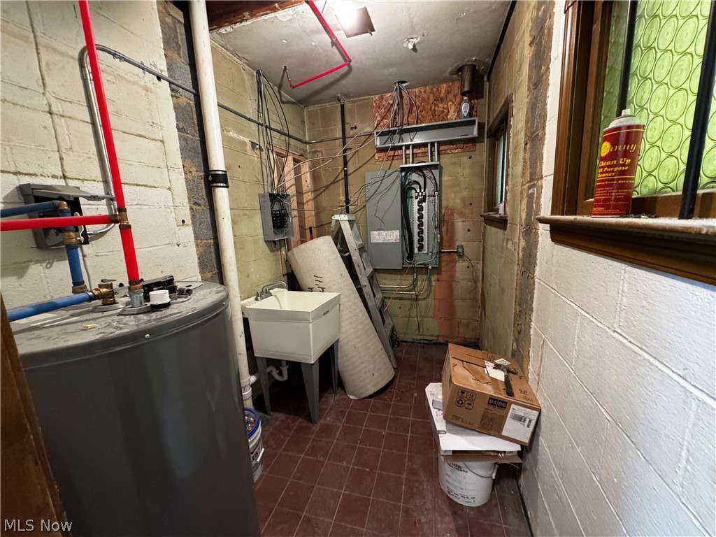 4712 W 130th Street Cleveland OH 44135