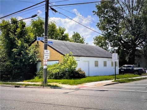 4712 W 130th Street Cleveland OH 44135