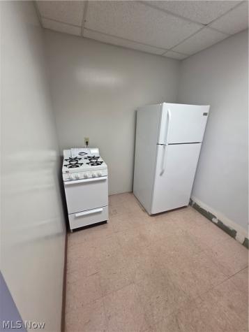 41981 N Ridge Road Elyria OH 44035