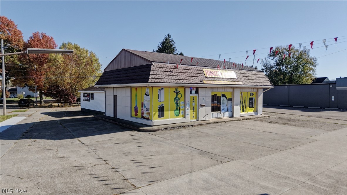 105 S Wooster Avenue Dover OH 44622
