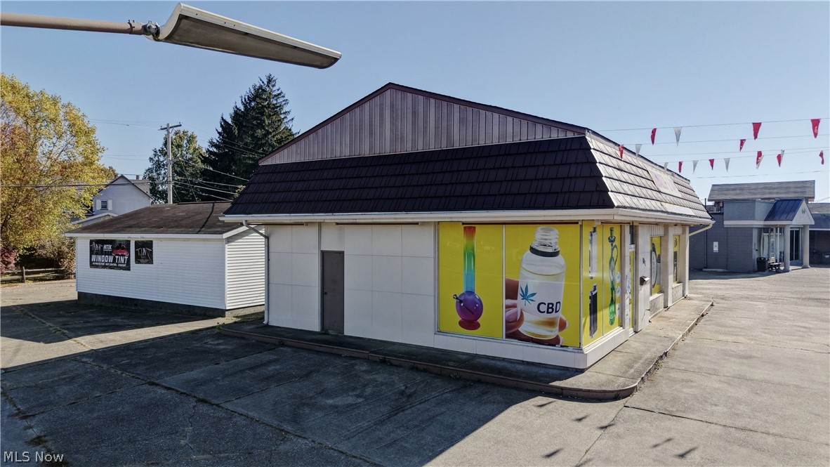 105 S Wooster Avenue Dover OH 44622