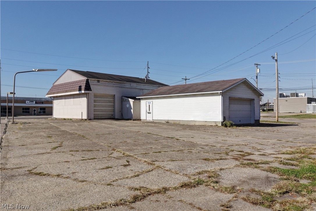 105 S Wooster Avenue Dover OH 44622