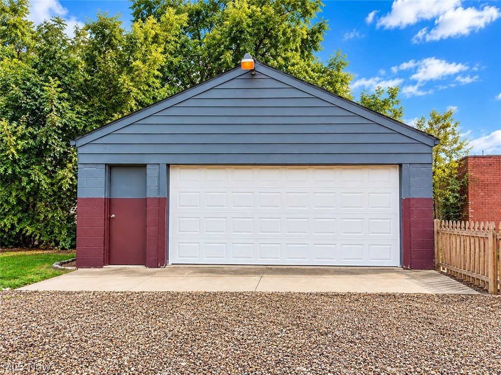 1666 Mahoning Avenue Youngstown OH 44509