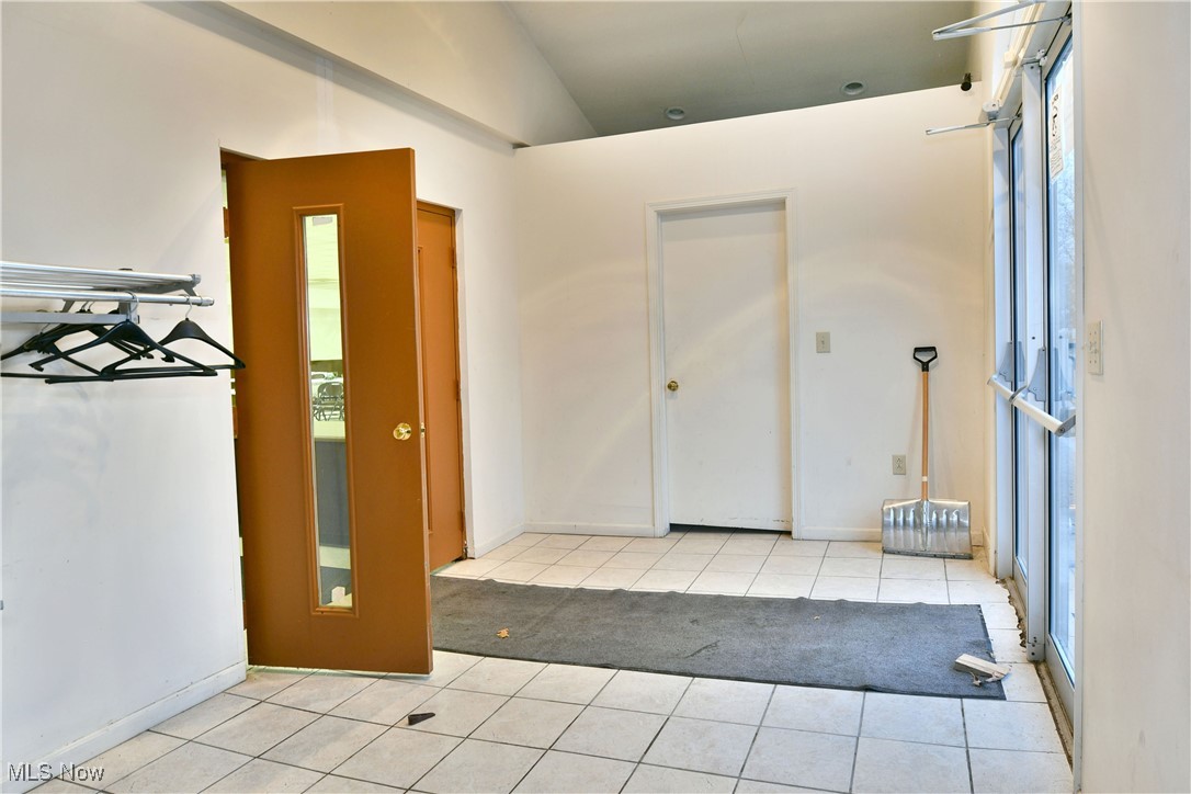 3480 Ridge Road Warren OH 44483