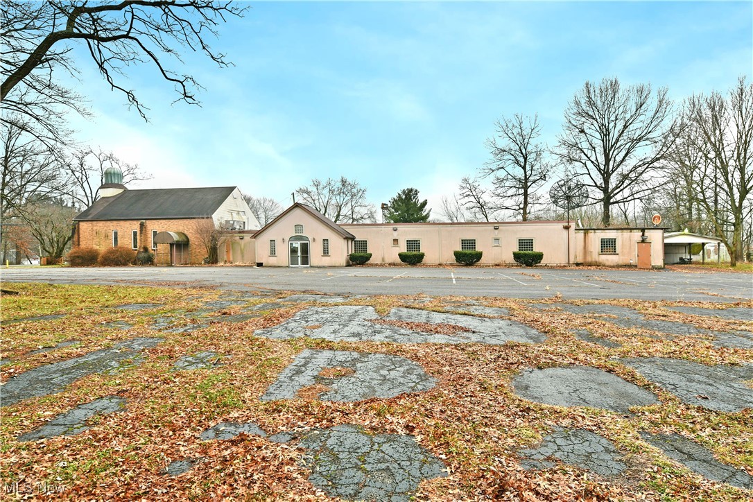 3480 Ridge Road Warren OH 44483