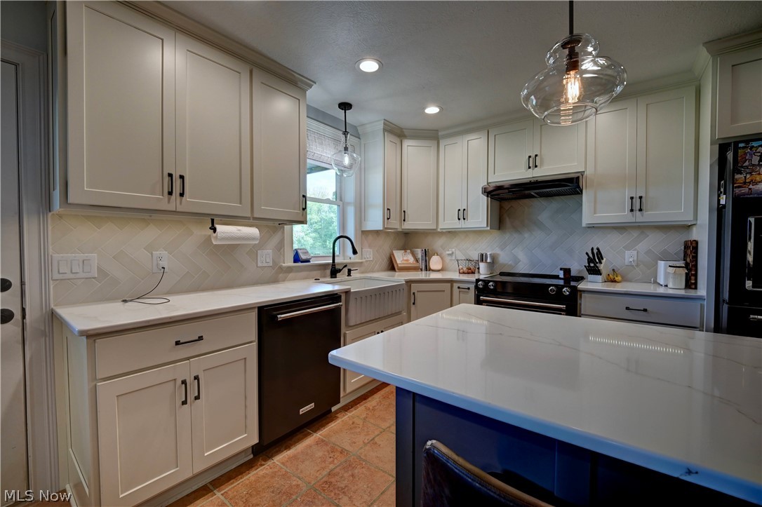 7839 Chestnut Ridge Road NW Beach City OH 44608