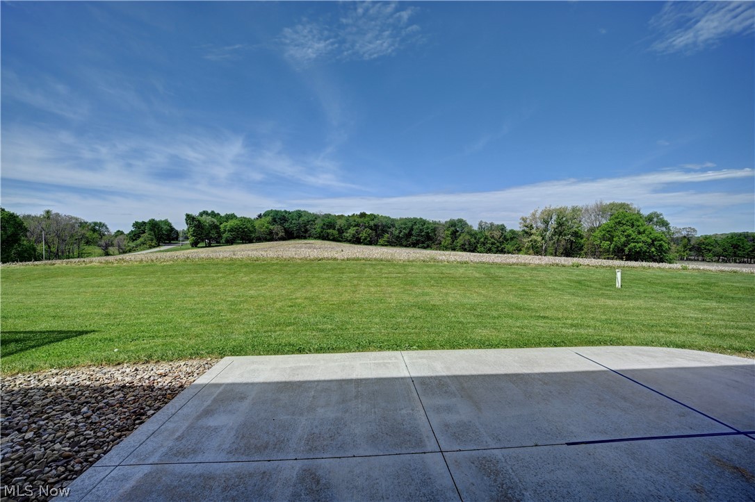 7839 Chestnut Ridge Road NW Beach City OH 44608
