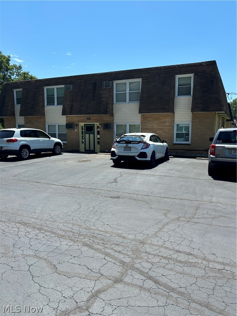 3041 & 3037 Frederick Street Youngstown OH 44505