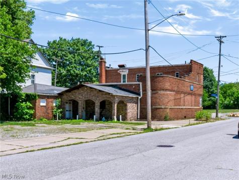 388 E 156th Street Cleveland OH 44110