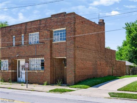 388 E 156th Street Cleveland OH 44110